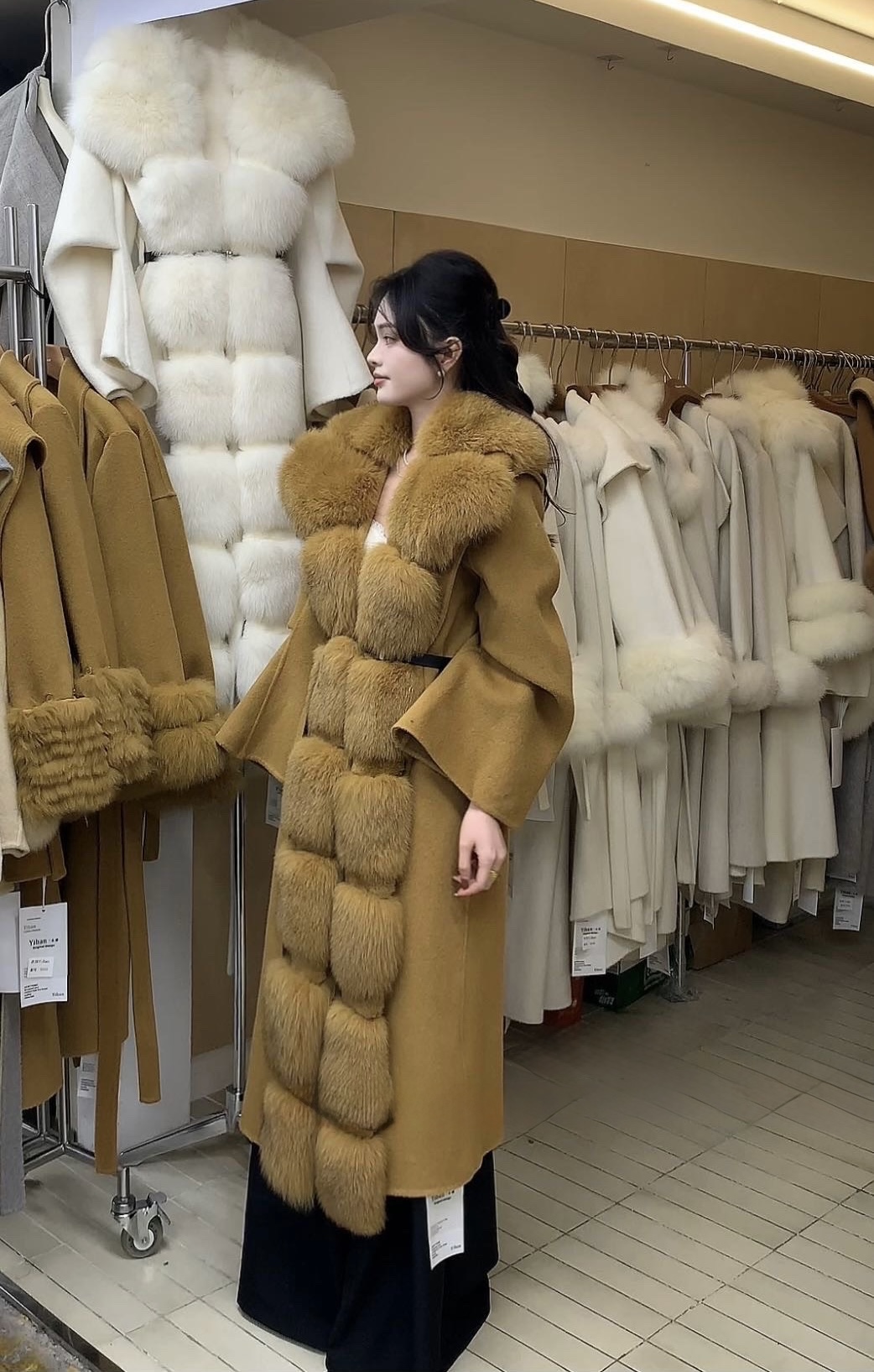 Áo Khoác Dạ Lông Dáng Dài